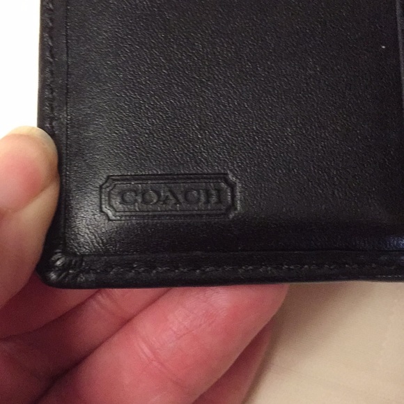 Coach Wallet - Picture 4 of 5